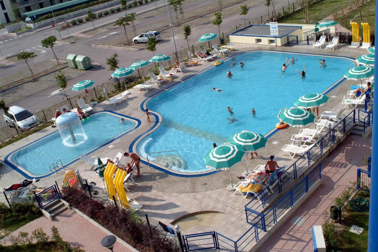 公寓 Altanea Residences Con Piscina
